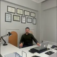 Psk. Dan. Hakan Durmaz — Psikolojik Danışma ve Rehberlik, Sakarya. Portre fotoğrafı.