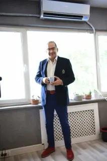 Op. Dr. Alparslan Demir profilinde yer alan galeri fotoğrafı.