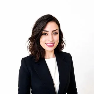 Psk. Dan. Ebru Zengin — Psikolojik Danışma ve Rehberlik. Portre fotoğrafı.