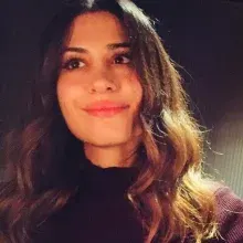 Psk. Ceylan Ayseli — Psikoloji. Portre fotoğrafı.