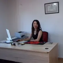 Dyt. Aliye Andaç — Diyetisyen. Portre fotoğrafı.