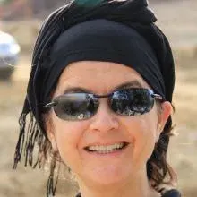Dr. Serpil Akçacıoğlu Akbalık — Manavgat, Antalya. Portre fotoğrafı.