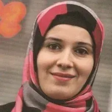 Dkt. Güllüşan Sarıalioğlu — Dil ve Konuşma Terapisi, Düzce. Portre fotoğrafı.