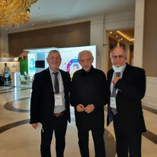 Prof. Dr. Kadir Güzin profilinde yer alan galeri fotoğrafı.