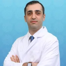 Op. Dr. Erdinç Genç — Ortopedi Ve Travmatoloji, Bahçelievler, İstanbul. Portre fotoğrafı.
