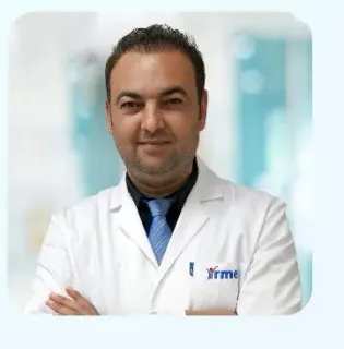 Op. Dr. Ramazan Azar profilinde yer alan galeri fotoğrafı.