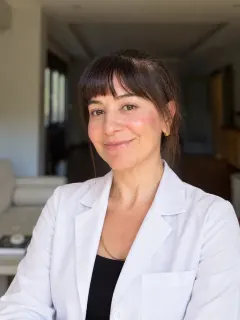 Uzm. Dr. H. Nur Öztürk profilinde yer alan galeri fotoğrafı.