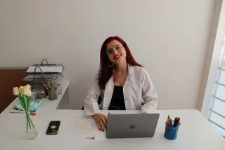 Dkt. Yağmur Uslu profilinde yer alan galeri fotoğrafı.