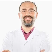 Dr. Mahir Dönmez — Acil Tıp, Denizli. Portre fotoğrafı.
