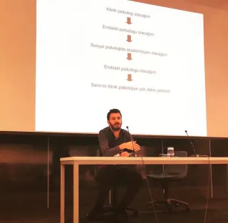 Uzm. Psk. Uğur Koçdemir profilinde yer alan galeri fotoğrafı.