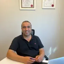 Dr. Öğr. Üyesi Halil Beklen — Kulak Burun Boğaz, İstanbul. Portre fotoğrafı.