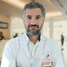 Uzm. Dr. Abuzer Kayar — Fiziksel Tıp Ve Rehabilitasyon, Kuşadası, Aydın. Portre fotoğrafı.