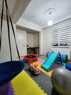 Dkt. Burakhan Var profilinde yer alan galeri fotoğrafı.