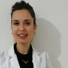 Psk. Dan. Suşe Tanrıkulu — Psikolojik danışma ve rehberlik. Portre fotoğrafı.