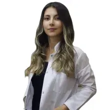 Dyt. Elif Dağdeviren — Diyetisyen. Portre fotoğrafı.