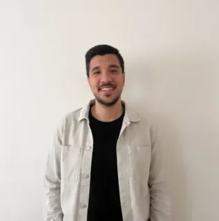 Dkt. Semih Berk Özcan profilinde yer alan galeri fotoğrafı.