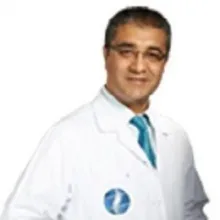Op. Dr. Şaban Can — Üroloji, Eskişehir. Portre fotoğrafı.