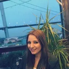 Psk. Pınar Tanrıverdi — Psikoloji, İstanbul. Portre fotoğrafı.