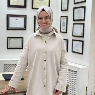 Kl. Psk. Aysun Arslan — Psikoloji, Sakarya. Portre fotoğrafı.