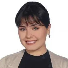 Psk. Aslı Nihan Çelikler — Psikoloji. Portre fotoğrafı.