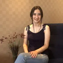 Uzm. Dyt. Işıl Güzel — Diyetisyen, İstanbul. Portre fotoğrafı.