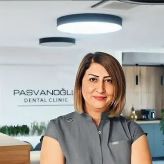 Dt. Nevin Pasvanoğlu — Diş Hekimi, İzmit, Kocaeli. Portre fotoğrafı.