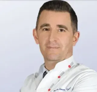 Op. Dr. Sinan Yakut profilinde yer alan galeri fotoğrafı.