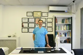 Prof. Dr. Murat Hökelek profilinde yer alan galeri fotoğrafı.