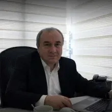 Prof. Dr. Mehmet Demirci — Nöroloji, Ankara. Portre fotoğrafı.