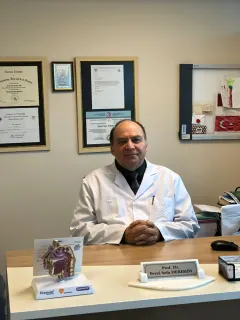 Prof. Dr. Fevzi Sefa Dereköy profilinde yer alan galeri fotoğrafı.