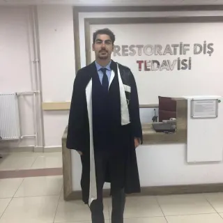 Dr. Dt. Yiğit Kaan Polat profilinde yer alan galeri fotoğrafı.
