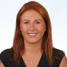 Op. Dr. Selda Karakaya — Kadın Hastalıkları Ve Doğum, İstanbul. Portre fotoğrafı.