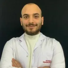 Dt. Arman Can Kafi — Diş Hekimi, İstanbul. Portre fotoğrafı.
