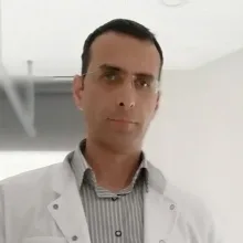 Uzm. Dr. Yusuf Dikici — Nöroloji, Ataşehir, İstanbul. Portre fotoğrafı.