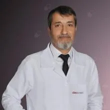 Op. Dr. İsak Daşdemir — Genel Cerrahi, Nizip, Gaziantep. Portre fotoğrafı.
