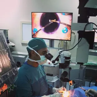 Op. Dr. Ahmet Eroğlu profilinde yer alan galeri fotoğrafı.