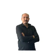 Fzt. Kenan İncebacak — Fizyoterapi Ve Rehabilitasyon, İzmir. Portre fotoğrafı.