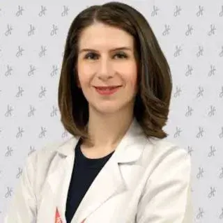 Uzm. Dr. Fatma Tuğba Altuner Kalli — Fiziksel Tıp Ve Rehabilitasyon, Gaziantep. Portre fotoğrafı.