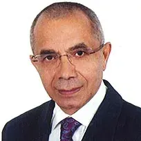 Prof. Dr. Adnan İşgör — Şişli, İstanbul. Portre fotoğrafı.