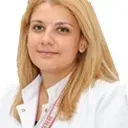 Uzm. Dr. Pınar Atılgan — Çocuk Sağlığı Ve Hastalıkları, Pendik, İstanbul. Portre fotoğrafı.