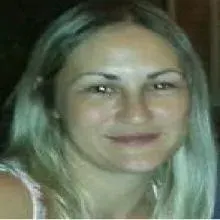Uzm. Psk. Burcu Çapa — Psikoloji, İstanbul. Portre fotoğrafı.