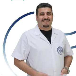 Uzm. Dr. Kazım Şehmusoğlu — Çocuk Sağlığı Ve Hastalıkları, Diyarbakır. Portre fotoğrafı.