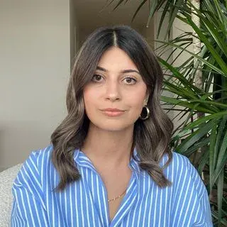 Kl. Psk. Merve Onursoy Çeliksöz — Psikoloji, Ankara. Portre fotoğrafı.