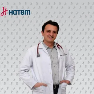 Dr. Yusuf Dağlı — Sertifikalı Medikal Estetik, Gaziantep. Portre fotoğrafı.