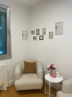 Dkt. Betül Uslu profilinde yer alan galeri fotoğrafı.