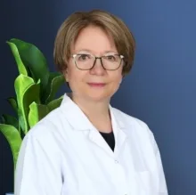 Prof. Dr. Cahide Soydaş Çınar — Kardiyoloji, Bornova, İzmir. Portre fotoğrafı.