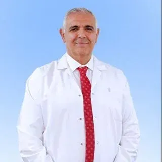 Prof. Dr. Hüseyin Levent Keskin — Kadın Hastalıkları Ve Doğum, Çankaya, Ankara. Portre fotoğrafı.