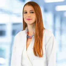 Doç. Dr. Belma Doğan Güngen — Nöroloji, İstanbul. Portre fotoğrafı.
