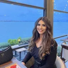 Yağmur Özdemir — Çocuk Gelişimi, İstanbul. Portre fotoğrafı.