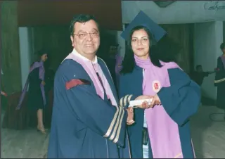 Prof. Dr. Pınar Altıaylık Özer profilinde yer alan galeri fotoğrafı.